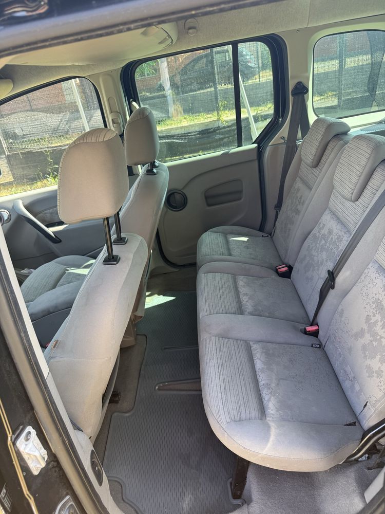 Vand Renaul kangoo