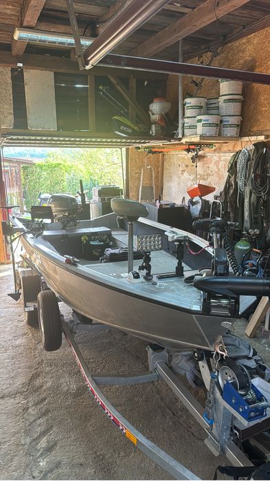 Vand Barca Windboat 4.0 aluminiu