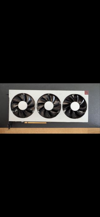 Видеокарта AMD Radeon VII 16GB HBM2