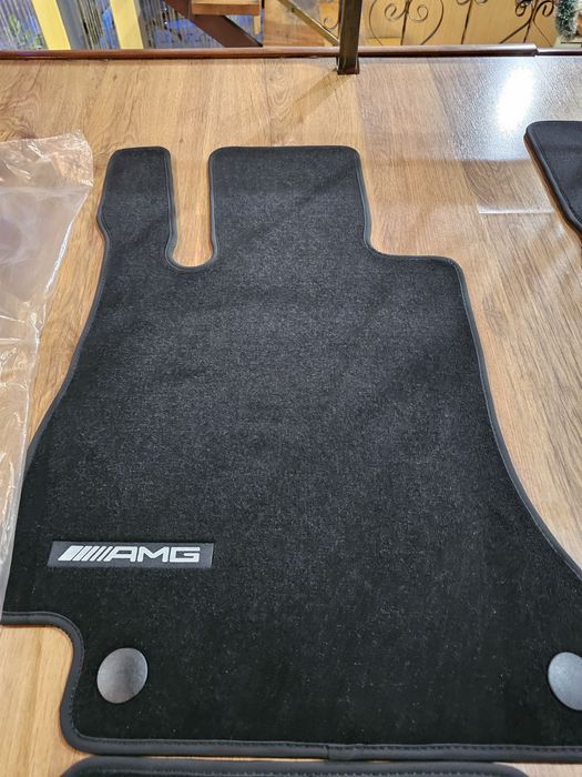 Оригинални стелки AMG за Mercedes GT