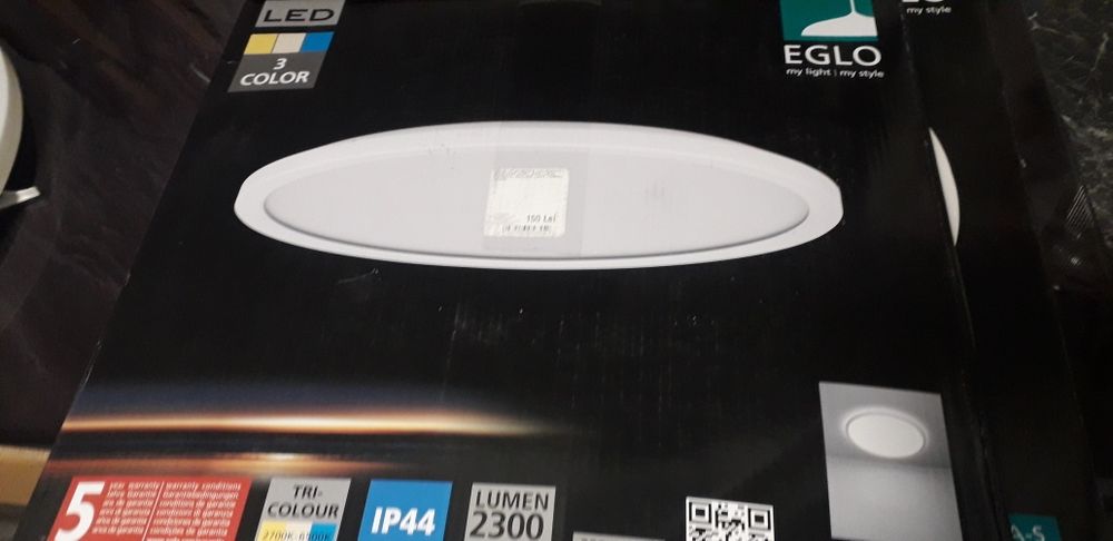 Plafoniera/lampa de podea