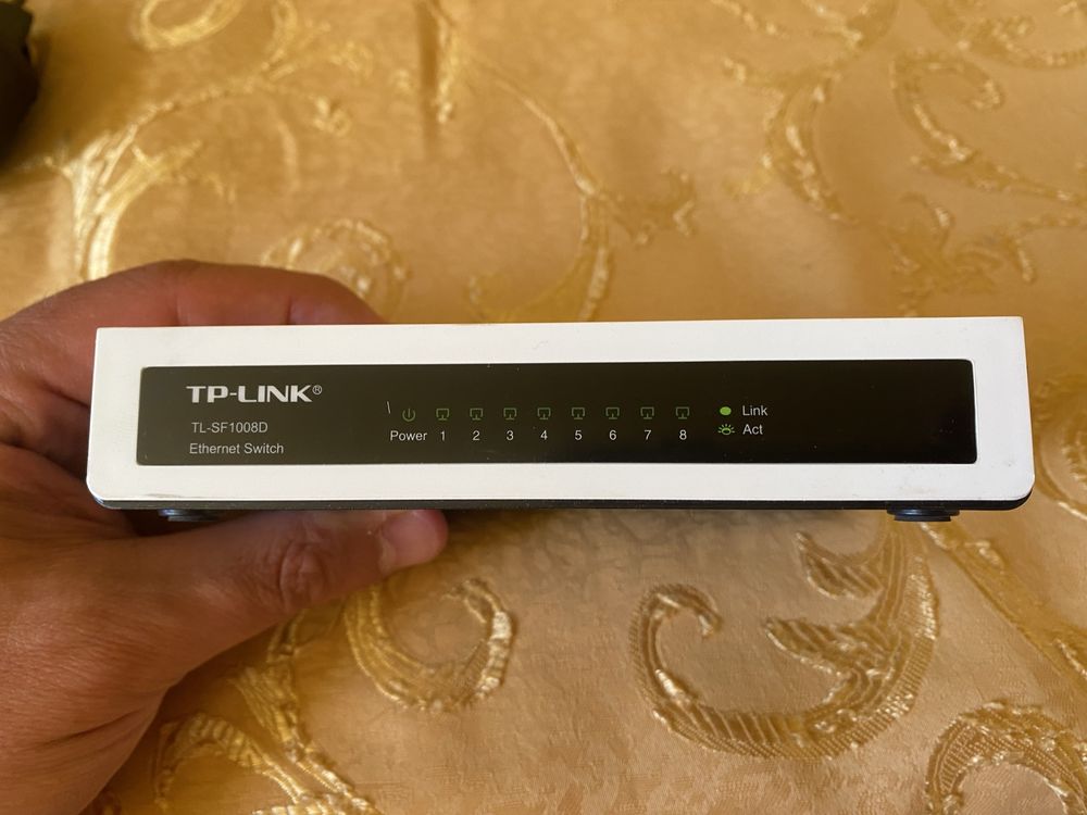 TP-LINK Desktop Switch