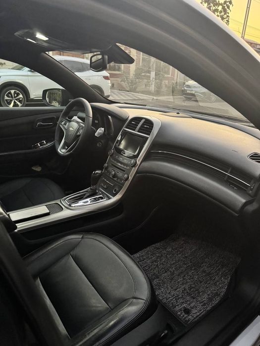 Malibu 1 sotiladi srochna