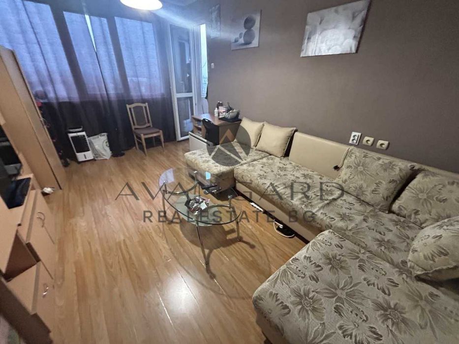 Продава се Двустаен апартамент в Пловдив, Център - 62 кв.м за 1484 €/кв.м - Снимка #1