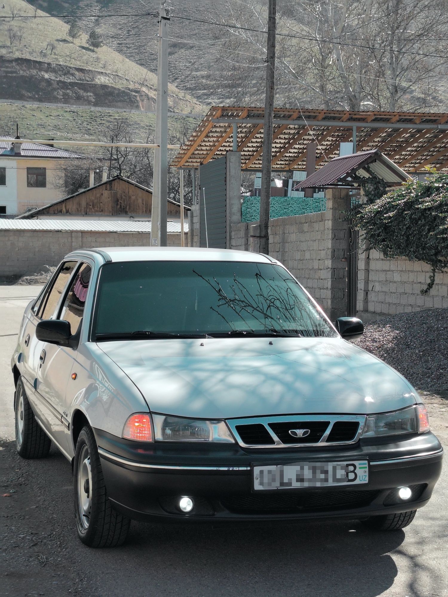 Nexia 1 
2005 yil luks
249 ming
2 q6l
Radnoy kraska oganman
Matorlari