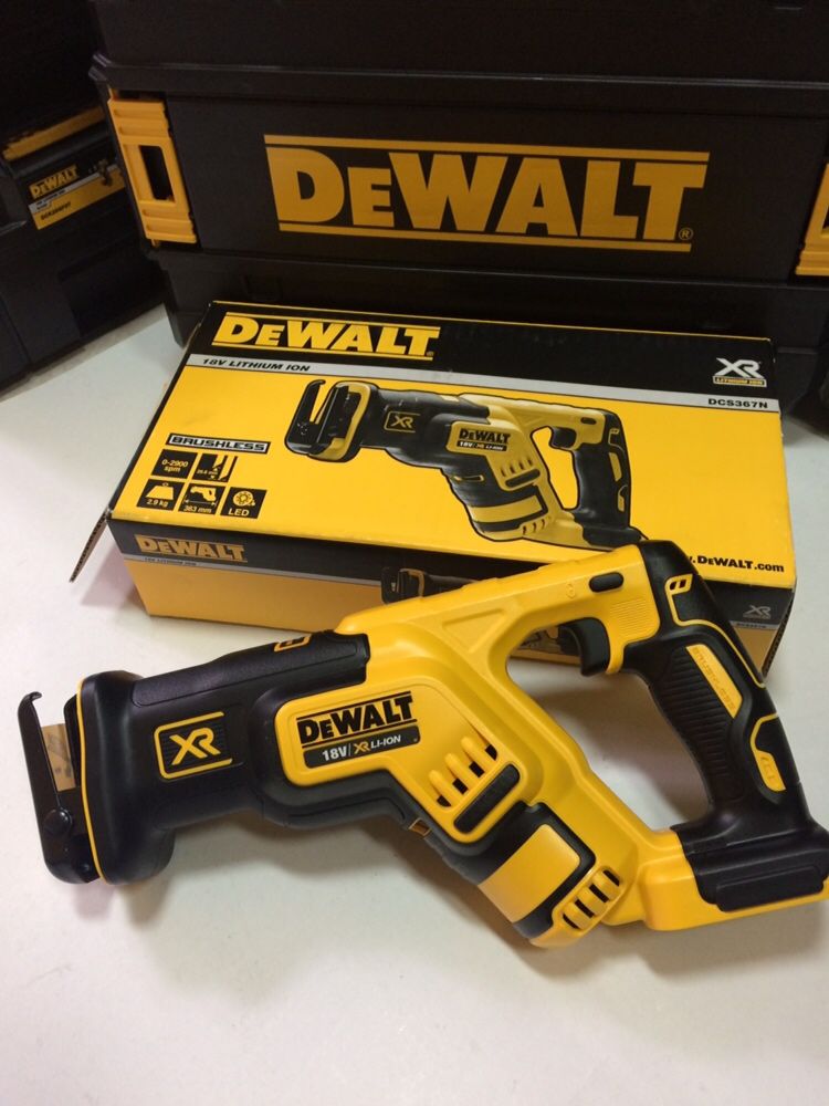 DeWALT Акумулаторна Духалка DCV100 18V