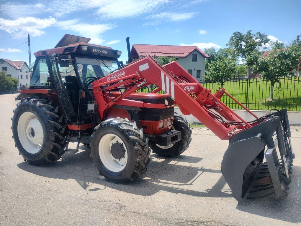 Tractor Fiat Agri 88-94 cu incarcator+graifer