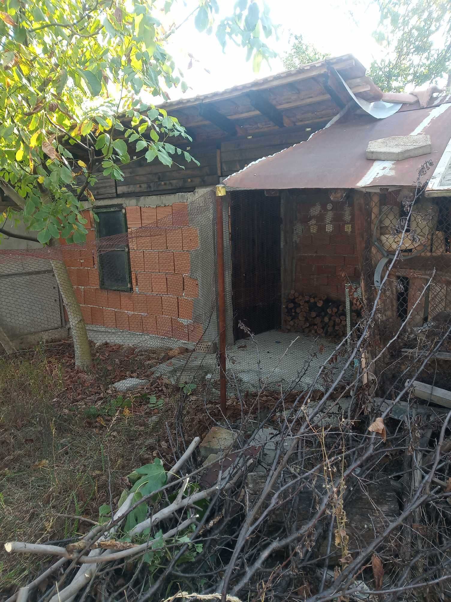 Собственик продава къща в с. Кръстевич, община Хисаря