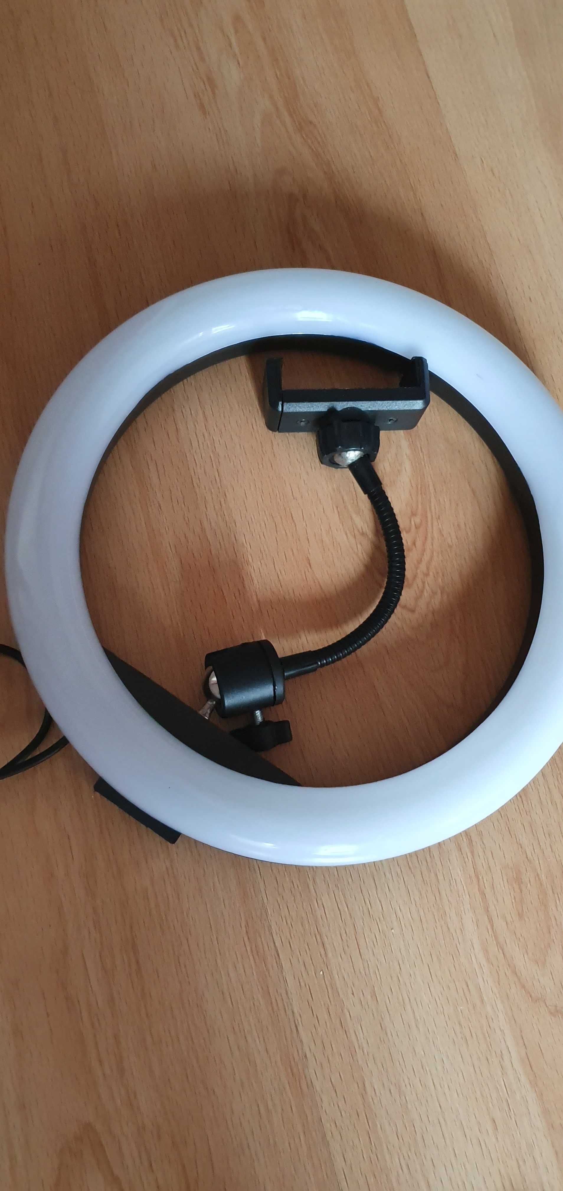 Продавам Ring Light