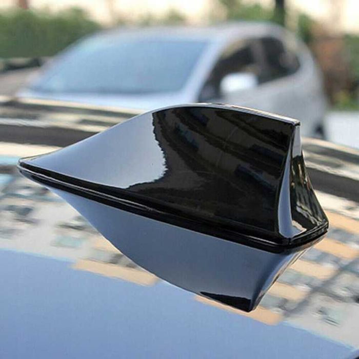 Antena auto, coada de rechin, cu functie de antena radio FM,negru,nouă