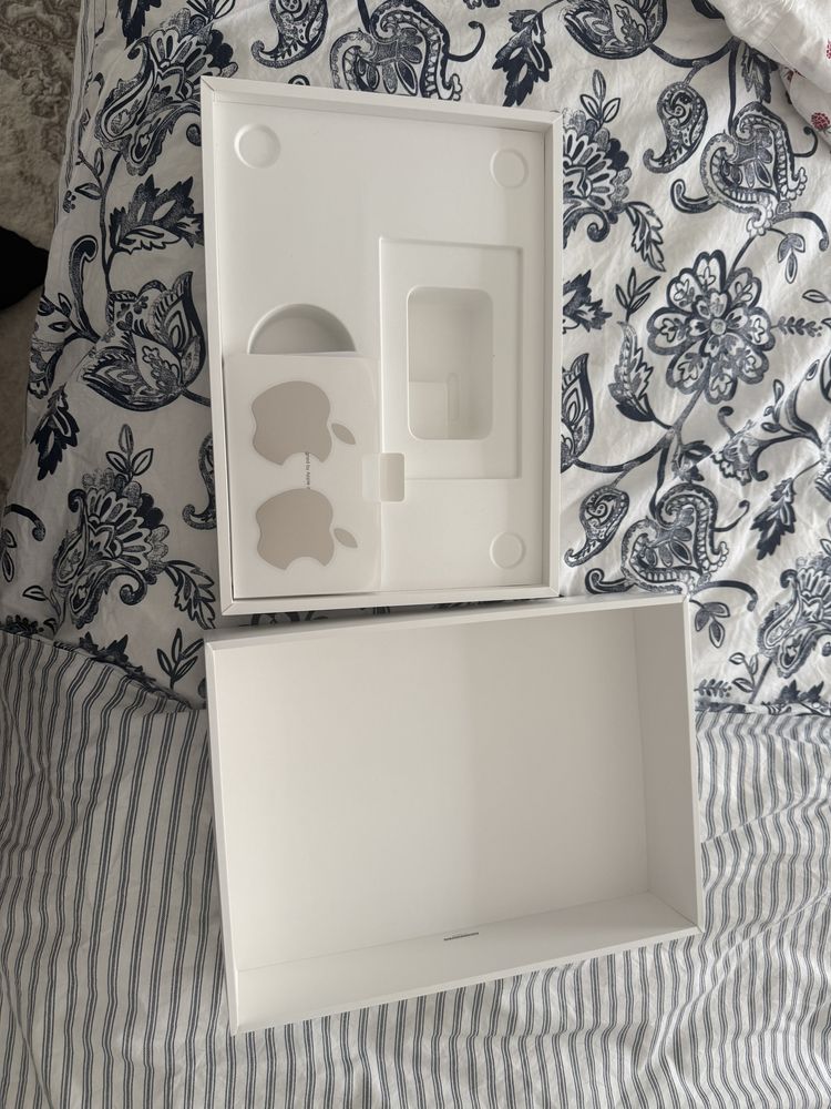 Macbook Air M2 512gb