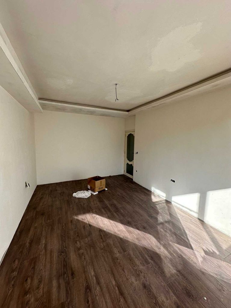 Продава се Тристаен апартамент в София, Слатина - 98 кв.м за 1817 €/кв.м - Снимка #15