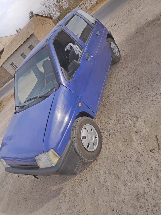 Tiko 1998 yil faqat naxtga