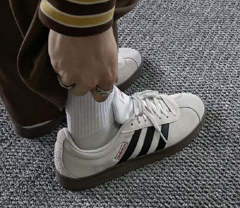 Adidasi Adidas VL Court piele intoarsa 42 43 44