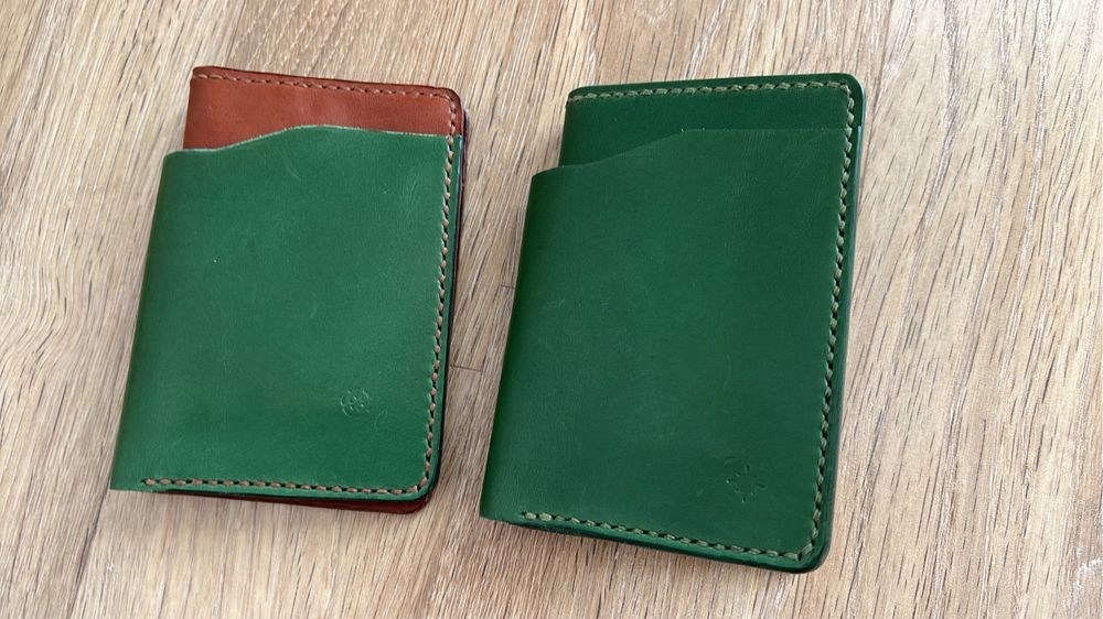 Vand portofel piele handmade verde, negru