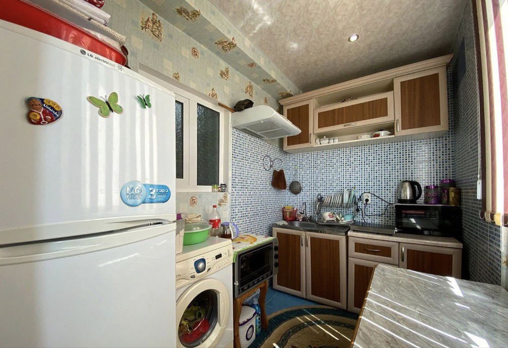 Продается своя 1в2 Братские Яккасарай
