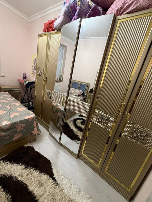 Срочно 2 хоналик квартира сотилади