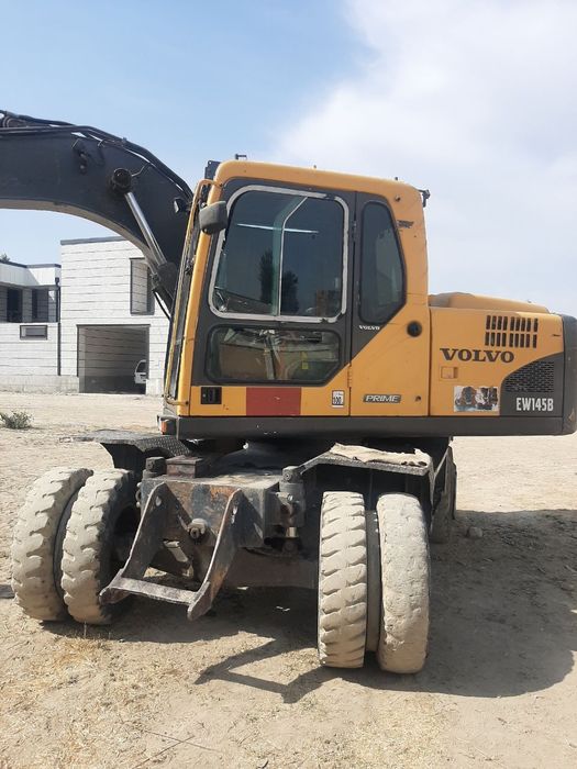 Sotiladi Volvo EW145B