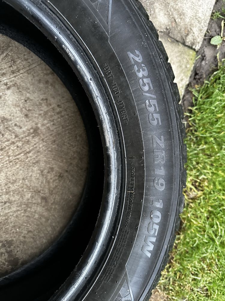 Anvelope Kumho 235/55 R19
