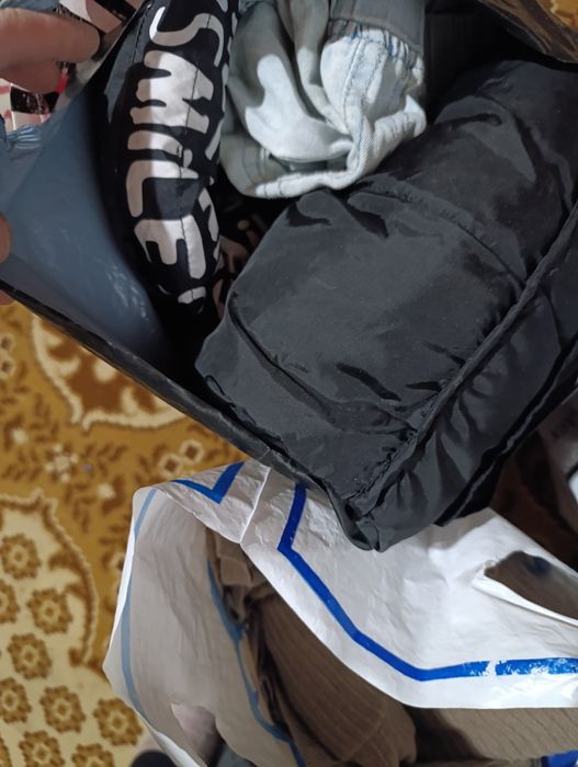 Отдам даром мальчиковые вещи