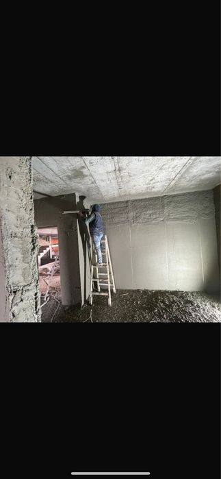 Tencuiala mecanizata