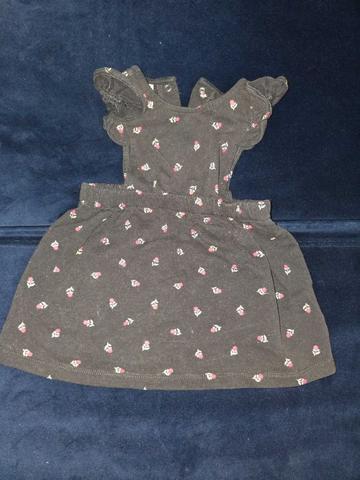 Детски дрешки, подходящи за бебета от 3 до 12 месеца