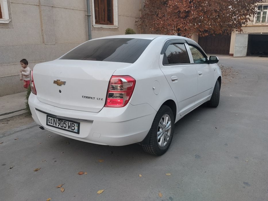 2021 кобалт 4поз сотилади