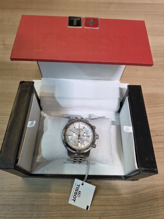 Tissot PRS 200 quart