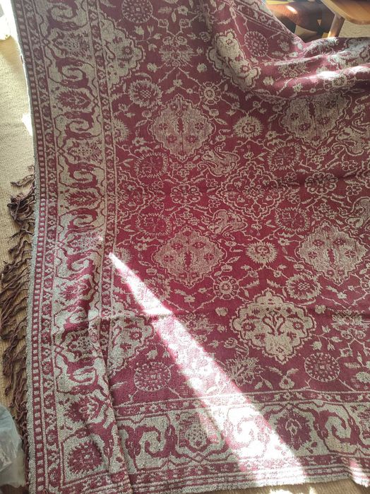 НОВ! Двулицев Килим!!!