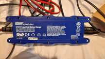 Vand incarcator baterie auto (redresor) Ultimate speed, 6 - 12 V.