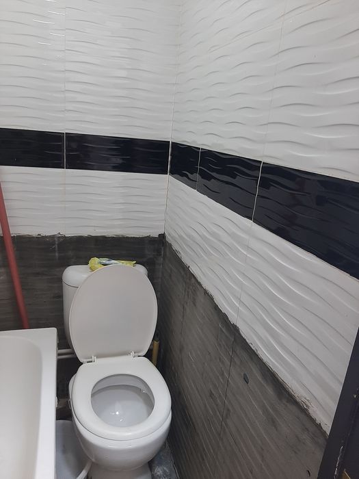 Ashxabot park yaqinida Mashinasozlar
Metrosi yonida
Metrosi