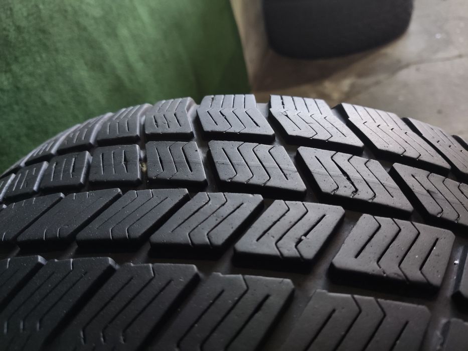 2бр зимни гуми 195/50/15 Barum Polaris , промо цена 60лв за 2бр
6.3mm