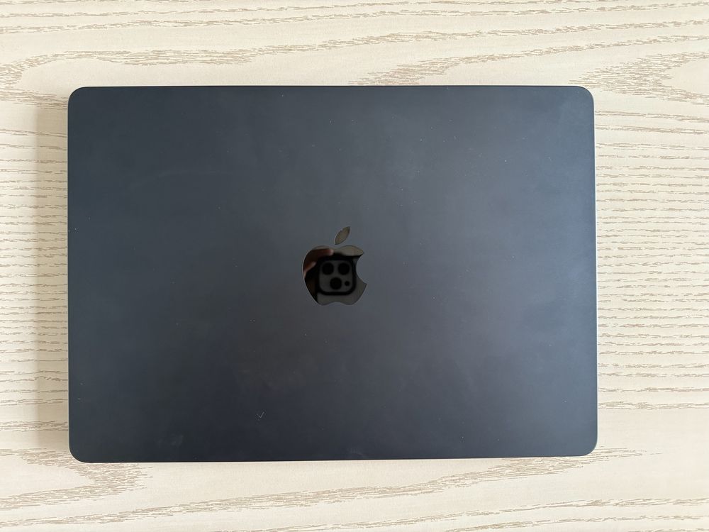 Macbook air 13 midnight