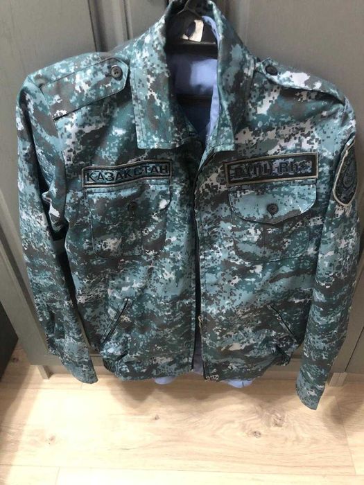 Продам Женскую Камуфляжную форму