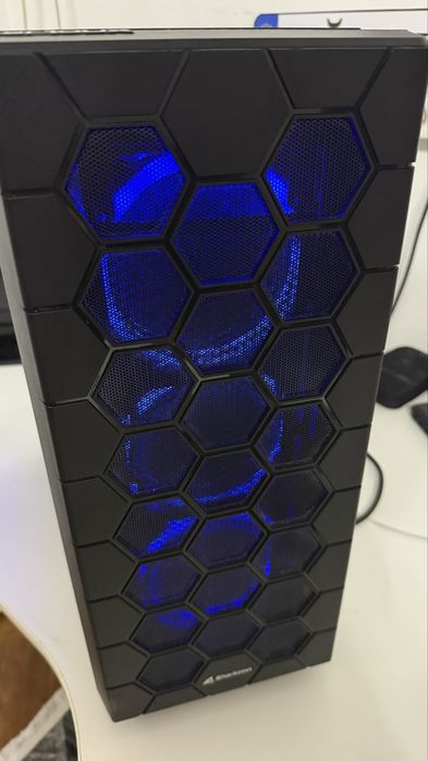 Vand calculator gaming+periferice de gaming +monitor