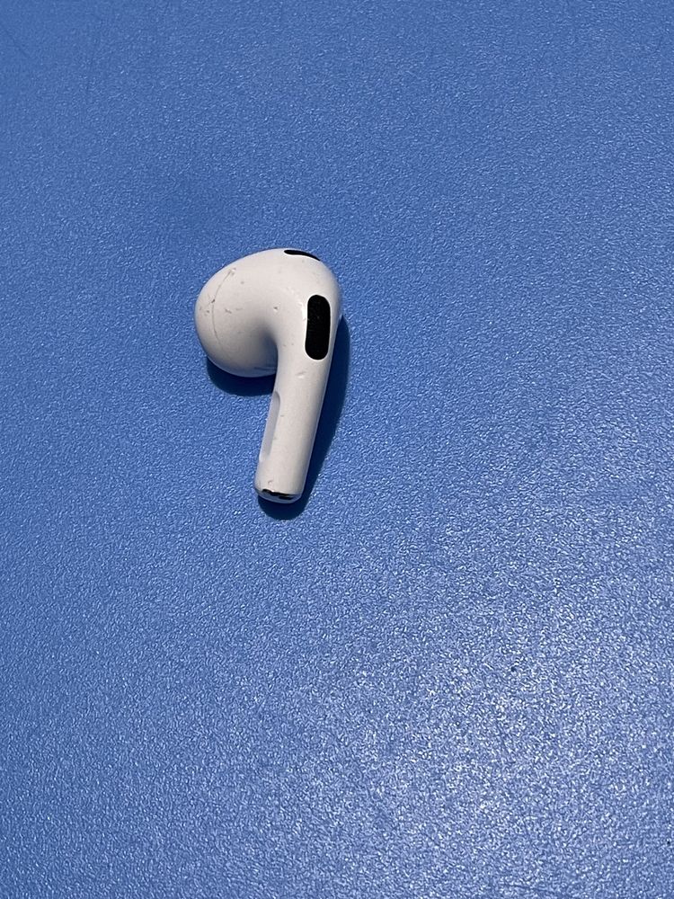 Casca Airpods 3 Left