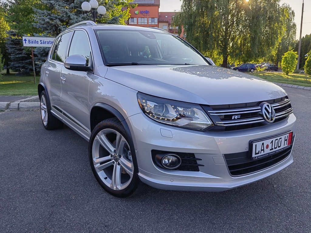 Volkswagen Tiguan R-line 2.0TDI 177CP 4MOTION  AN 2015 Merita Vazut!!!