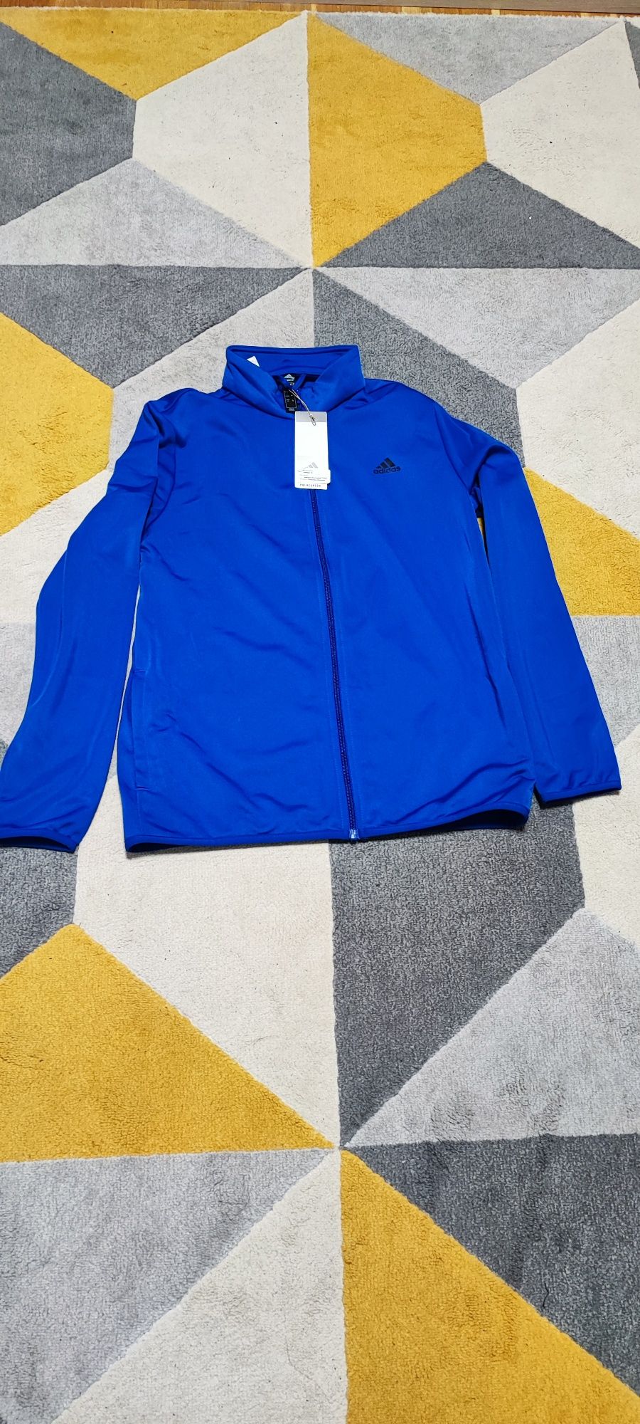 Детски Анцунг Adidas 10-11г оригинален - нов
