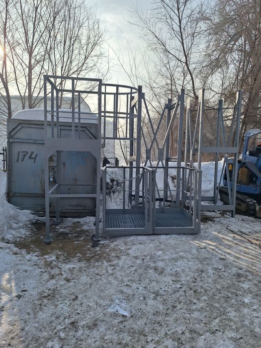 Пожарные лестницы, площадки обслуживания, точки крепления  изготовлени