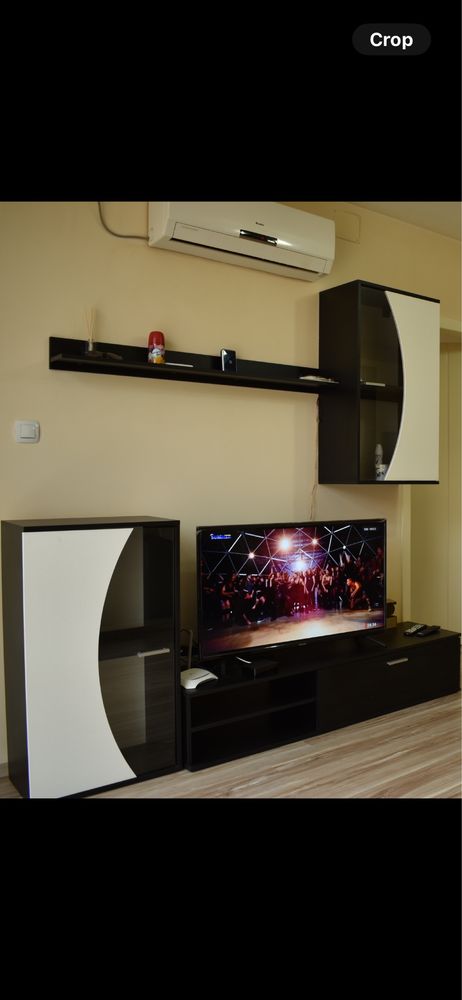 TV секция/шкаф с лед осветление