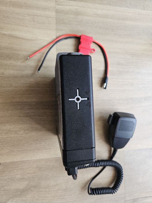 Motorola GM950 - statie radio 25W VHF, radioamatori, CFR, Taxi, etc.