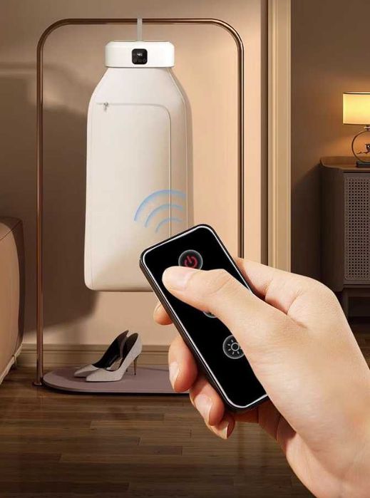 Uscator Electric Portabil pentru Haine, Sterilizare UV, Telecomanda