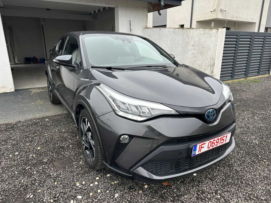 Toyota C-HR Hybrid 1.8 Trend 2022 99.000 km LED Istoric Garantie