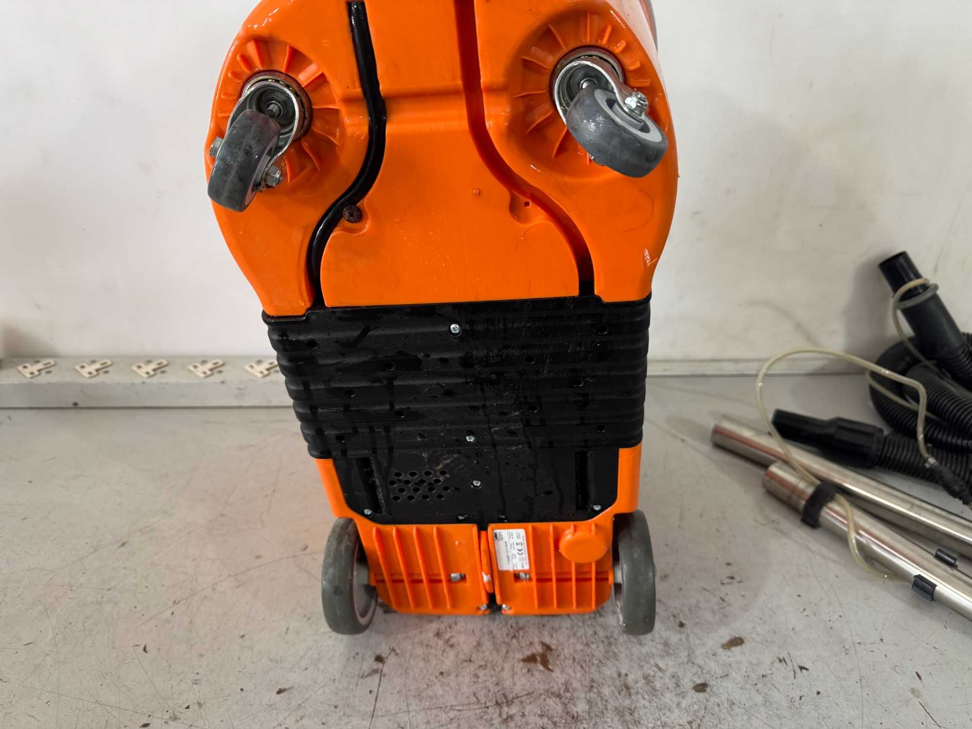 Екстрактор - Vax VCW- 05 / 1450 W
