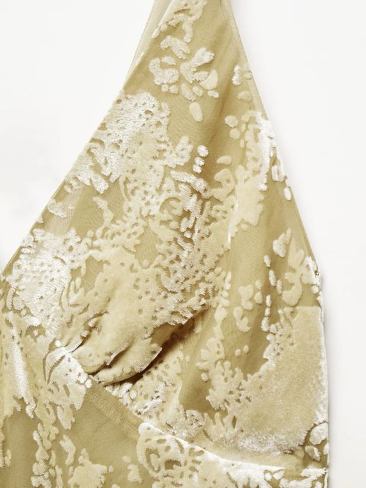 Чисто нова рокля Манго