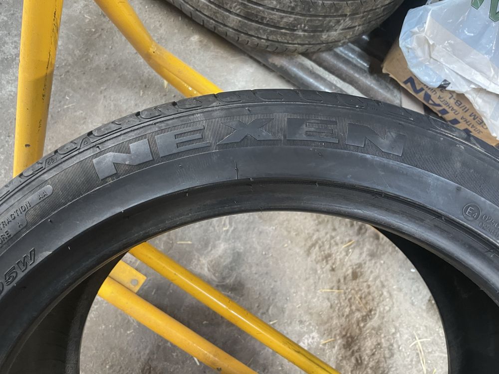 2бр. Nexen N'Fera RU1 235/45/19, 5.5мм, ДОТ 2017