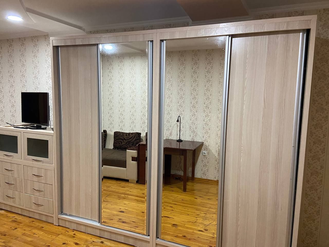 Сдаётся в аренду квартира .Бадамзар