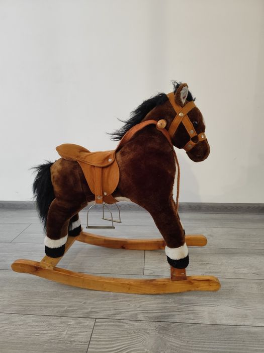 Balansoar calut cu sunete