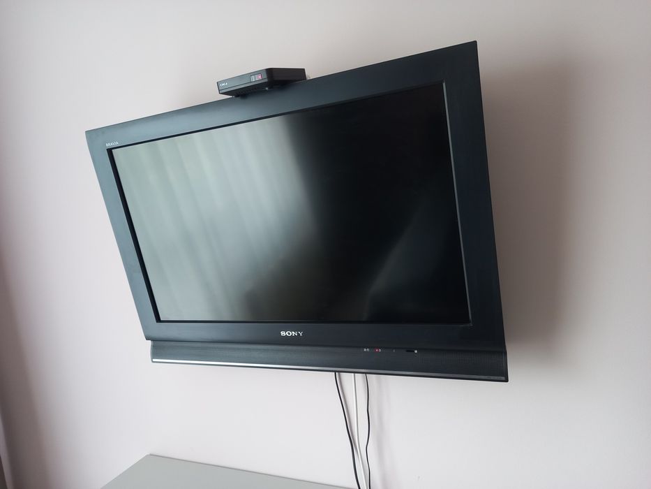 TV Sony color KDL-32L4000