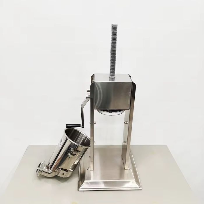 Шприц для колбаса и казы 3 л - 7 л